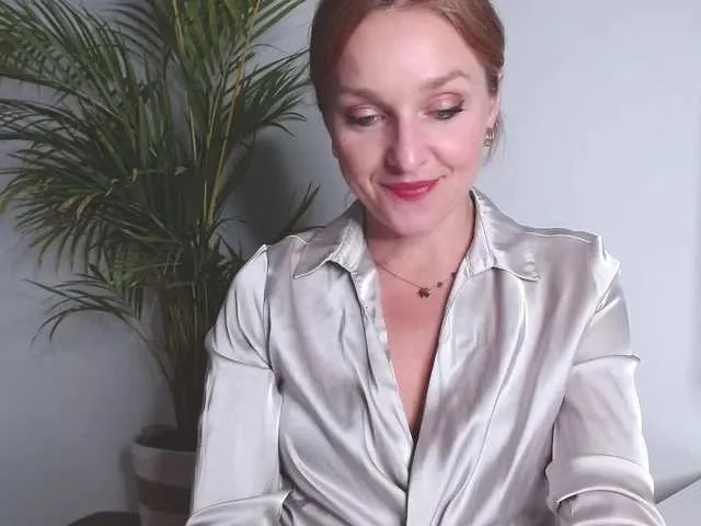 Live sex webcam photo for SecretAlicia #292156629