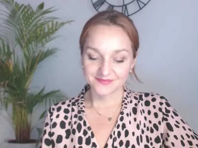 Live sex webcam photo for SecretAlicia #292461413