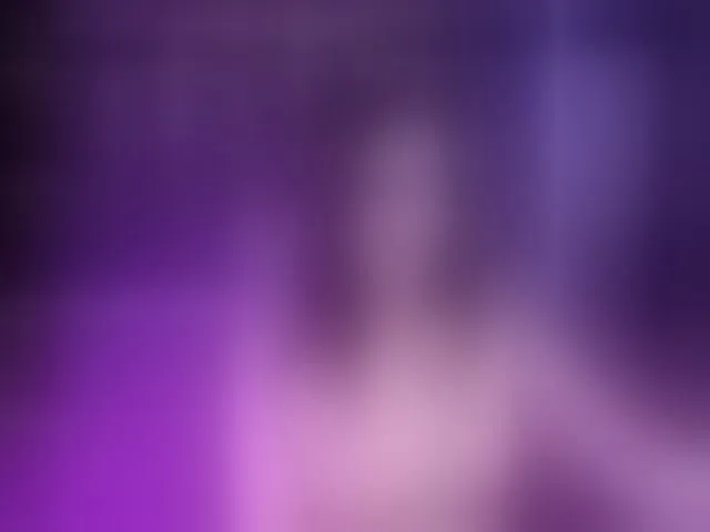 Live sex webcam photo for SecretKiraa #293105374