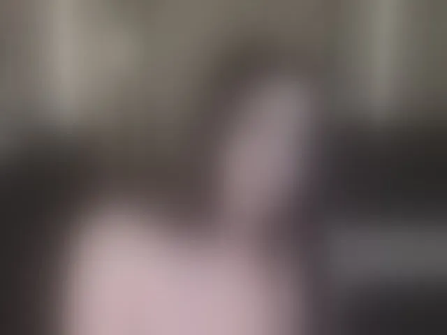 Live sex webcam photo for SecretKiraa #293879625