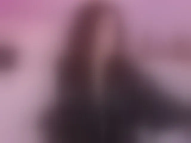 Live sex webcam photo for SeductiveMina #292702903