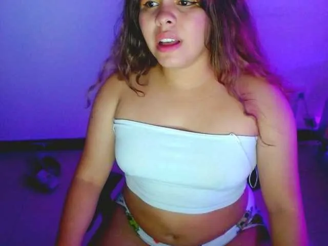 Live sex webcam photo for Sedusa-Girl #272480885