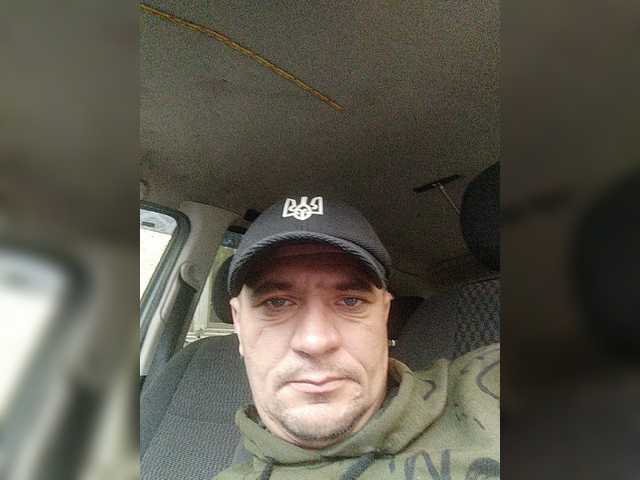 Live sex webcam photo for Seksi19101 #274634901