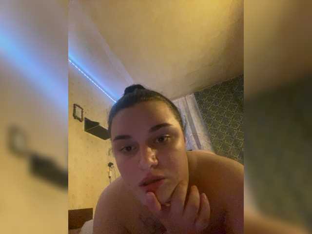Live sex webcam photo for Seksi55 #277795202