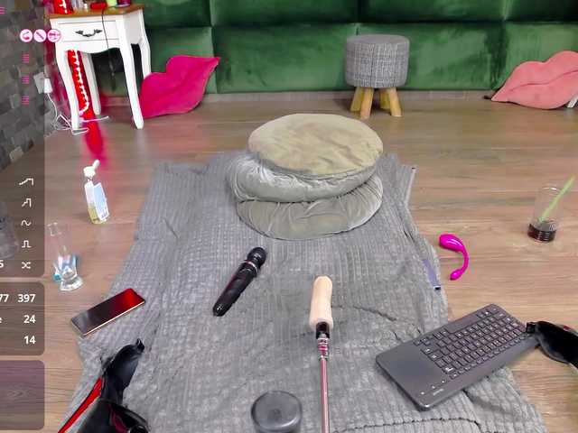 Live sex webcam photo for SelenSummer #291365129