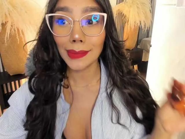 Live sex webcam photo for SelenaAbatti #290573064