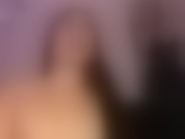Live sex webcam photo for SelenaFox7 #292559900