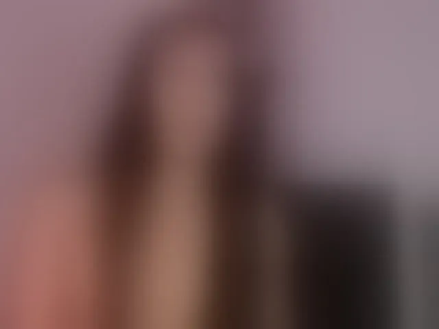Live sex webcam photo for SelenaFox7 #292689133