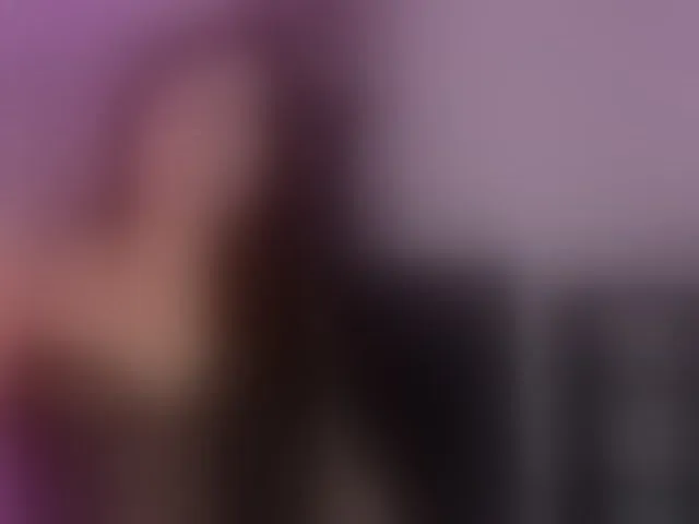 Live sex webcam photo for SelenaFox7 #293191924