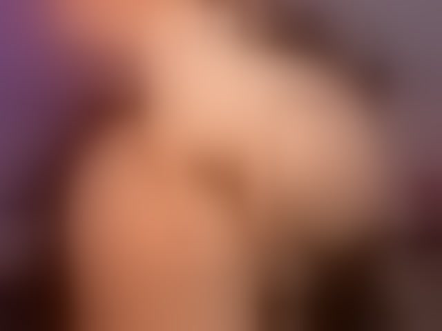 Live sex webcam photo for SelenaFox7 #293983266