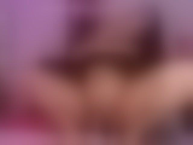 Live sex webcam photo for SelenaFox7 #294216678