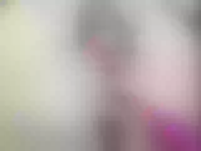 Live sex webcam photo for SelenaLewis #276086682