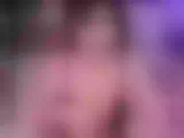 Live sex webcam photo for SelenaMiliss #276681990