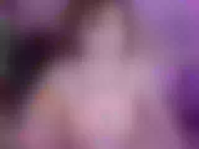 Live sex webcam photo for SelenaMiliss #276694821