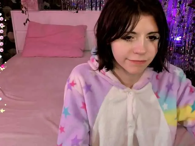 Live sex webcam photo for SelenaMiliss #276788035