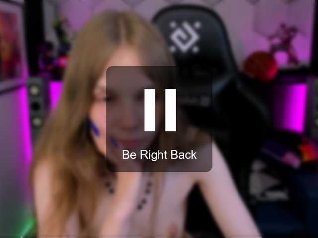 Live sex webcam photo for SelenaMille #275700162