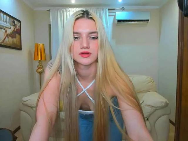 Live sex webcam photo for SelenaMoonlight #278084285