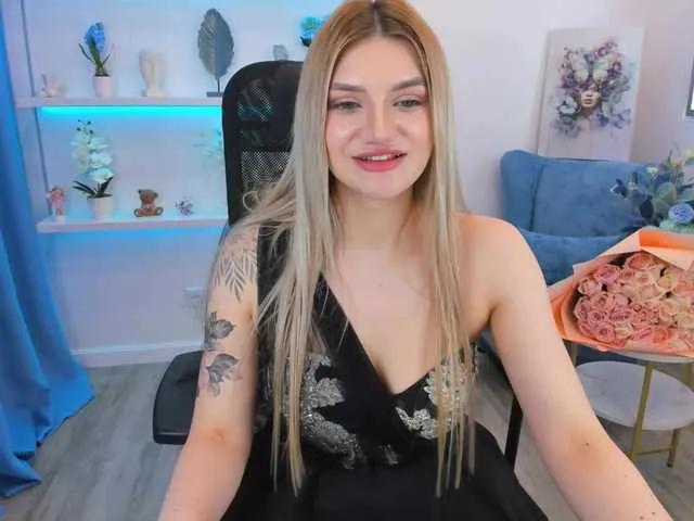Live sex webcam photo for SelenaMoonlight #291204108