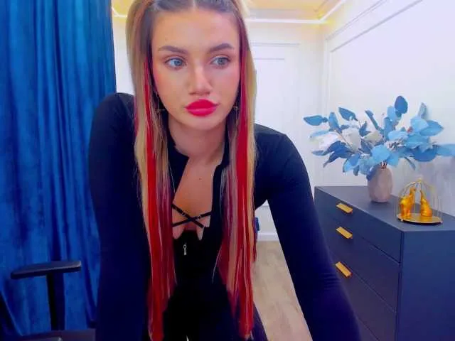 Live sex webcam photo for SelenaMoonlight #291751432