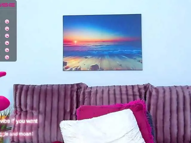 Live sex webcam photo for SelenaWest #287945276