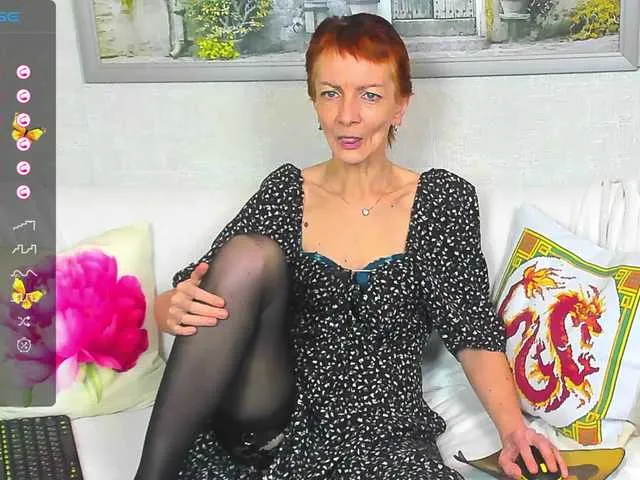 Live sex webcam photo for SelinaMoore #277348105