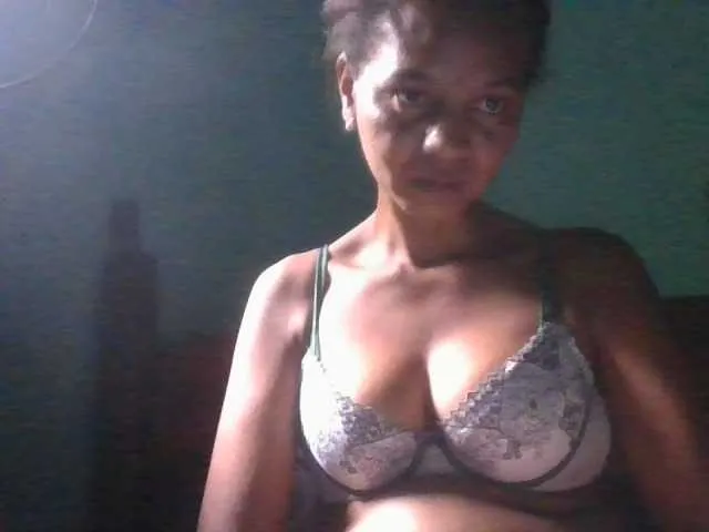 Live sex webcam photo for Selvidam #291137894