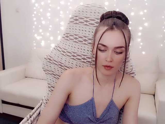 Live sex webcam photo for Sencera #271850126