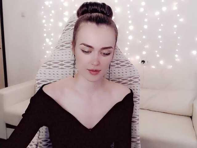 Live sex webcam photo for Sencera #272371746