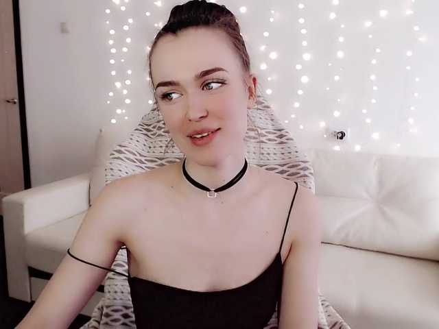 Live sex webcam photo for Sencera #272460459