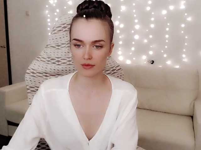 Live sex webcam photo for Sencera #272944156