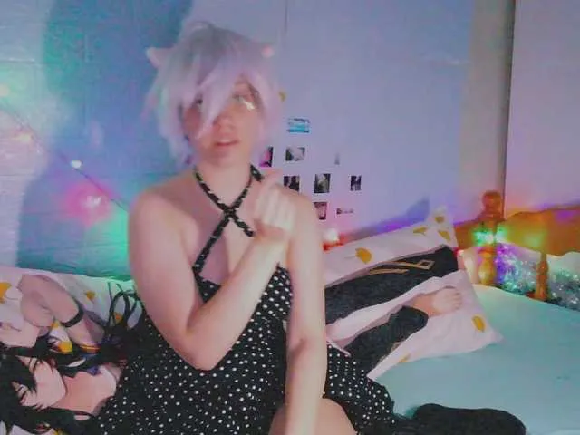 Live sex webcam photo for Senge #277635036