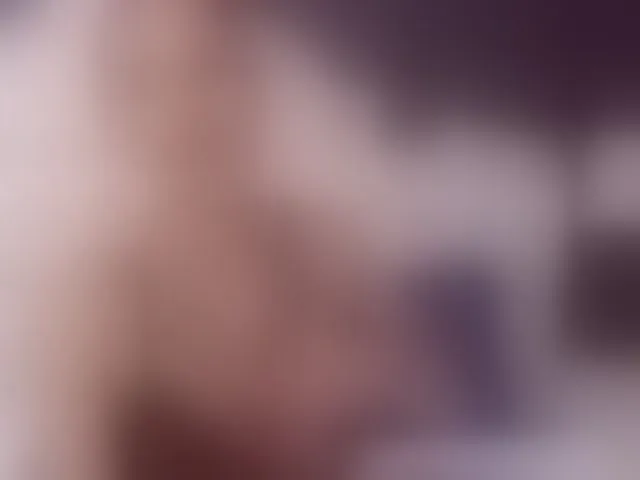 Live sex webcam photo for SerenaBFF #293581184