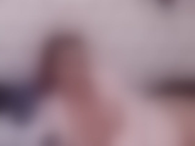 Live sex webcam photo for SerenaBFF #293875528