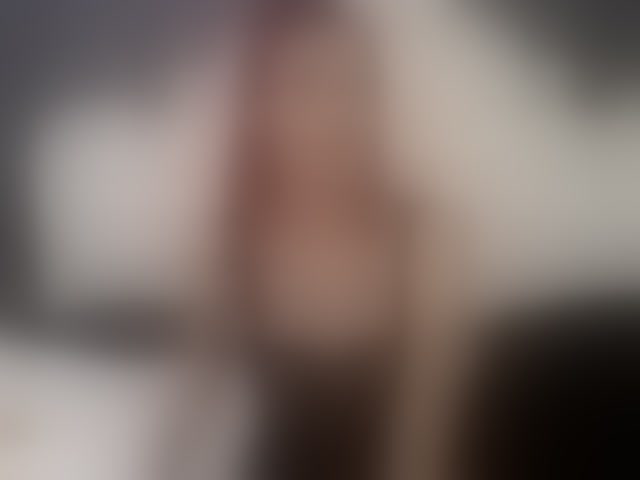 Live sex webcam photo for SerenaBFF #293944353