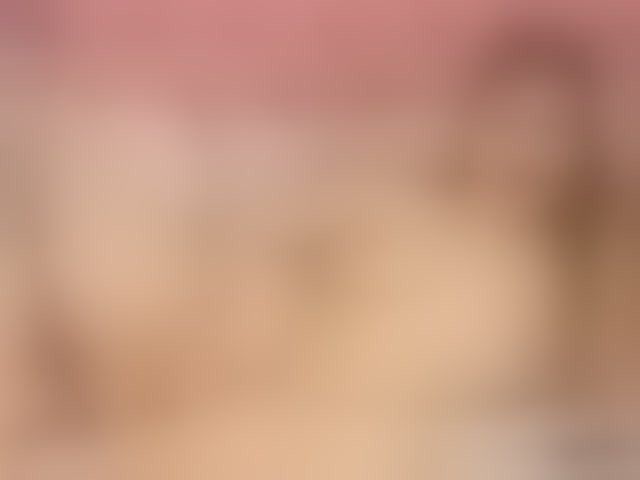 Live sex webcam photo for SerenaWatson #292856149