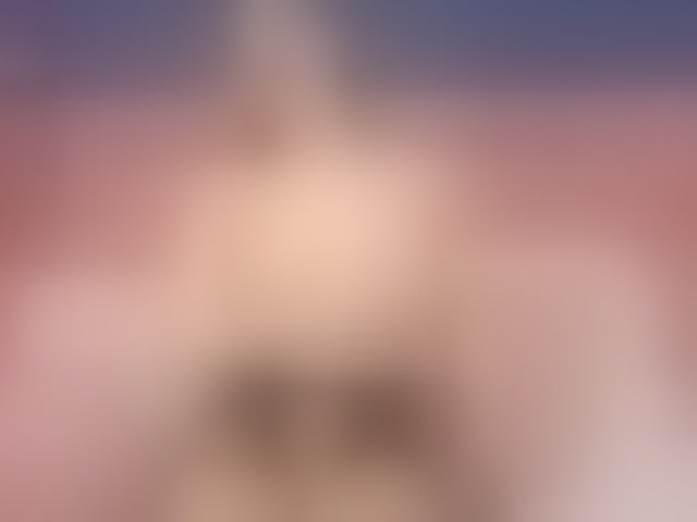 Live sex webcam photo for SerenaWatson #293026892