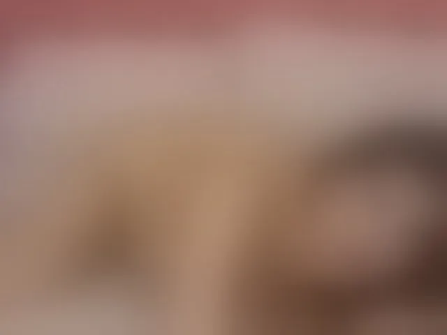 Live sex webcam photo for SerenaWatson #293303185