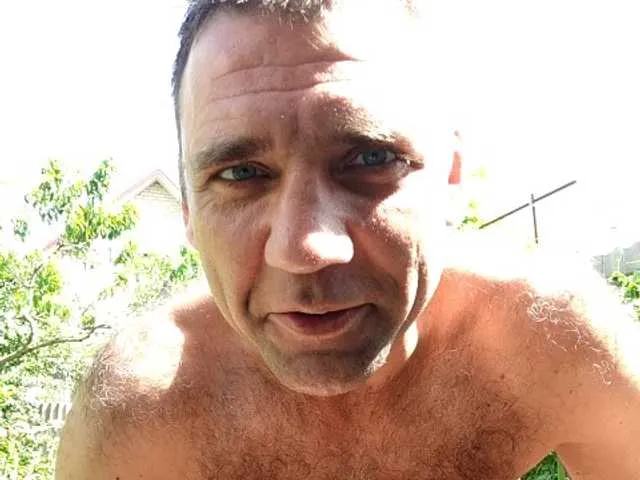 Live sex webcam photo for Sergem202018-1 #275489078