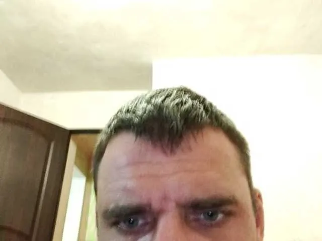 Live sex webcam photo for Sergem202018-1 #275510867