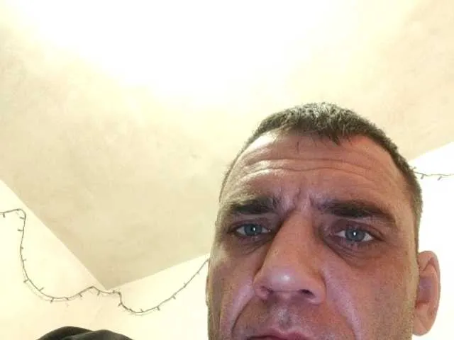 Live sex webcam photo for Sergem202018-1 #277026028