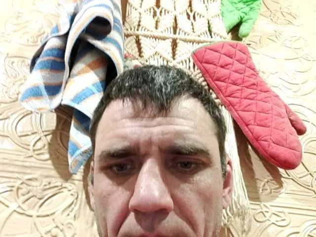 Live sex webcam photo for Sergem202018-1 #277231283