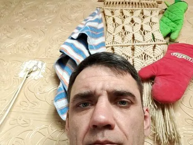 Live sex webcam photo for Sergem202018-1 #277421932