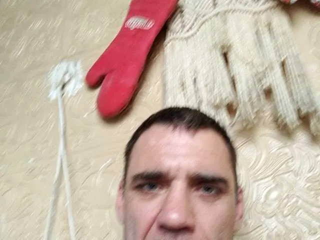 Live sex webcam photo for Sergem202018-1 #278128529