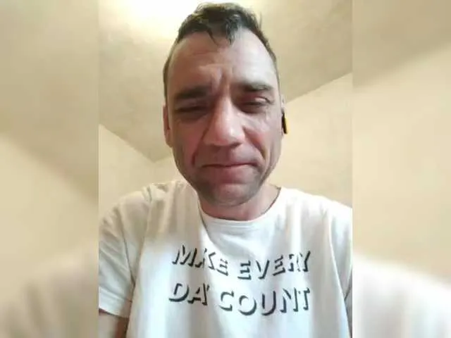 Live sex webcam photo for Sergem202018-1 #290739248