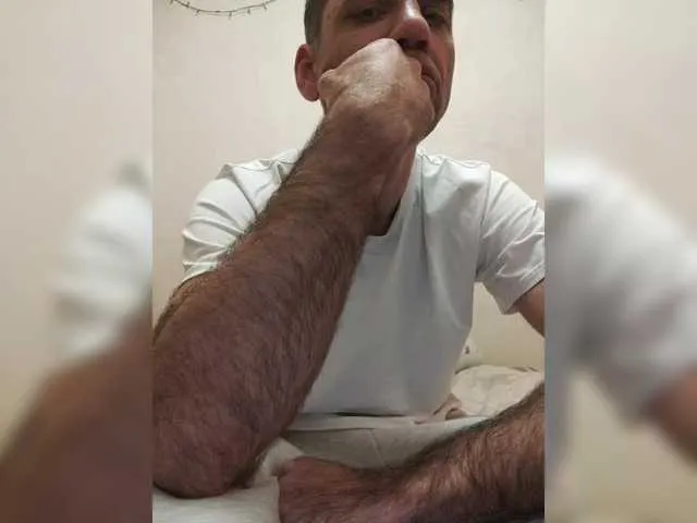 Live sex webcam photo for Sergem202018-1 #292456576