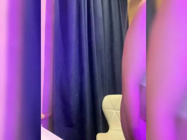 Live sex webcam photo for Serkartt #291381598