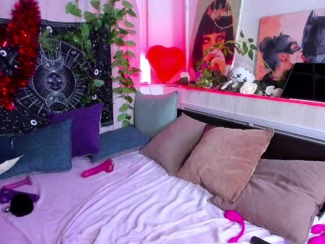 Live sex webcam photo for Servusss #272601493