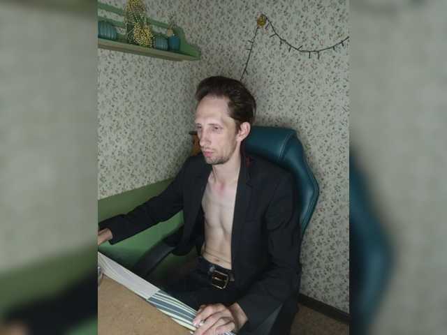 Live sex webcam photo for Sevendays23 #276447962