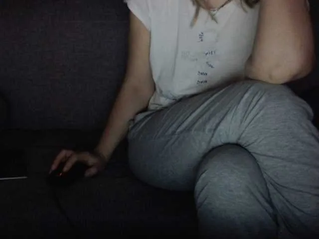 Live sex webcam photo for Sevilay #271694075