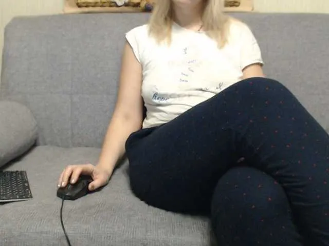 Live sex webcam photo for Sevilay #271881036